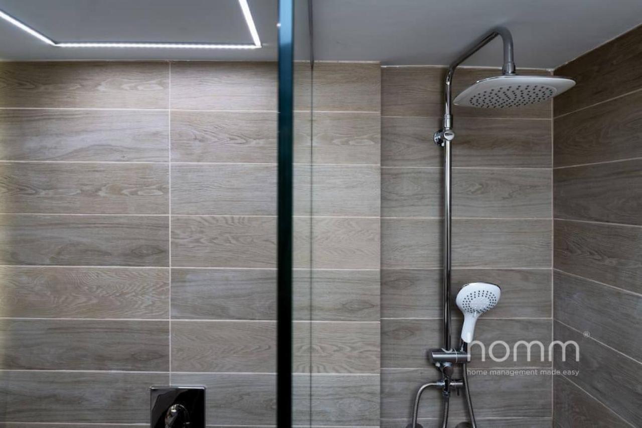 34Sqm Minimal Homm Apartment With Acropolis View Athen Eksteriør billede