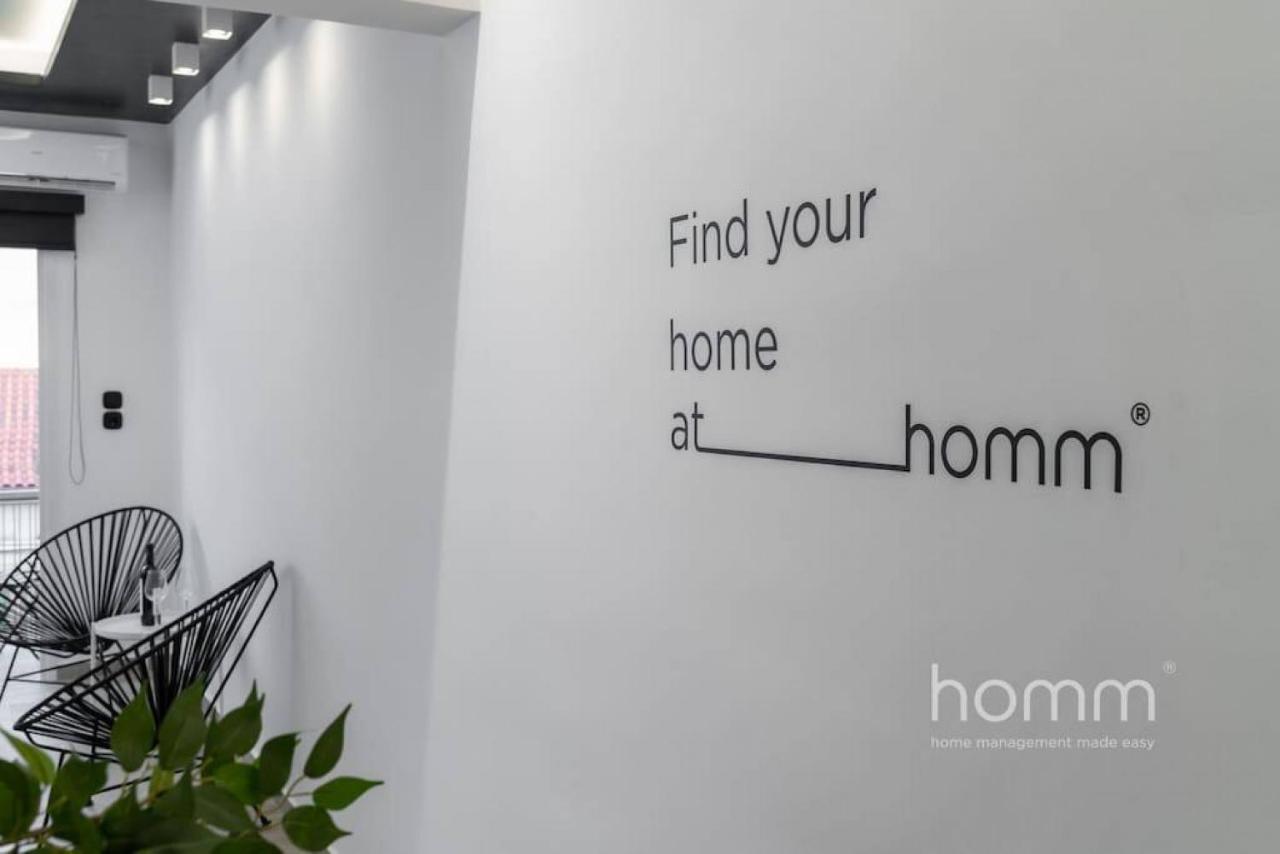 34Sqm Minimal Homm Apartment With Acropolis View Athen Eksteriør billede